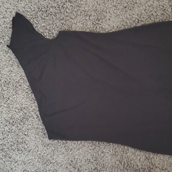 1 shoulder, asymmetrical little black dress. - Picture 3 of 3